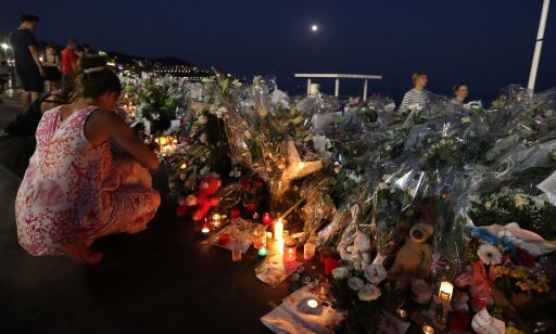 Frankrike forlenger unntakstilstanden