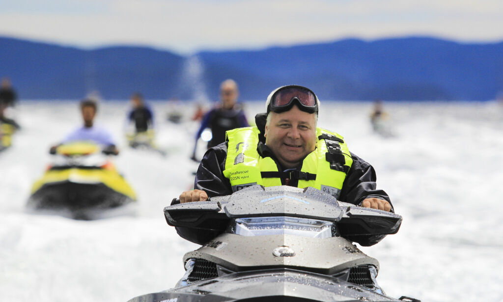 Flertallet i Norge er mot vannscootere. Bård Hoksrud kaller debatten trist