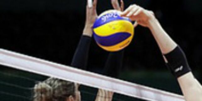 Pornotrøbbel for volleyballklubb: - Må være en gæren person