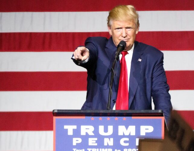 Trump mener han blir utsatt for en konspirasjon: - De vil angripe deg, ødelegge familien din og ryktet ditt