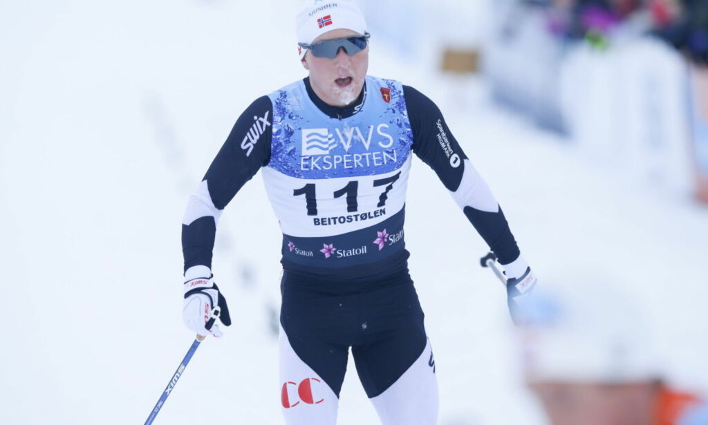 Simen Andreas Sveen matforgiftet. Smører (!) Lars Høgnes erstatter ham: - Han er nok ikke kjempegod