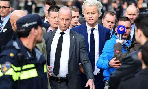 - Velgerne vender seg mot partier som er den rake motsetningen