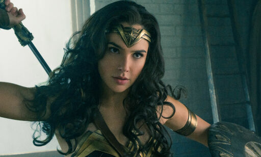 Slik var «Wonder Woman»-skaperens hemmelige liv. Hadde to koner og mente at kvinner tiltrekkes av underkastelse