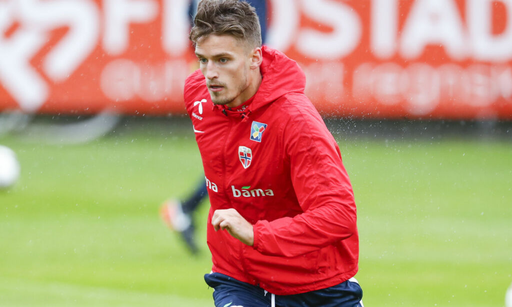 Rasende fans stormet mot Lagerbäcks spiller: - Ble sjokkert