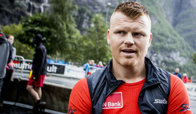 Riise hylles av Bjørgen: - Det står respekt av det han gjør