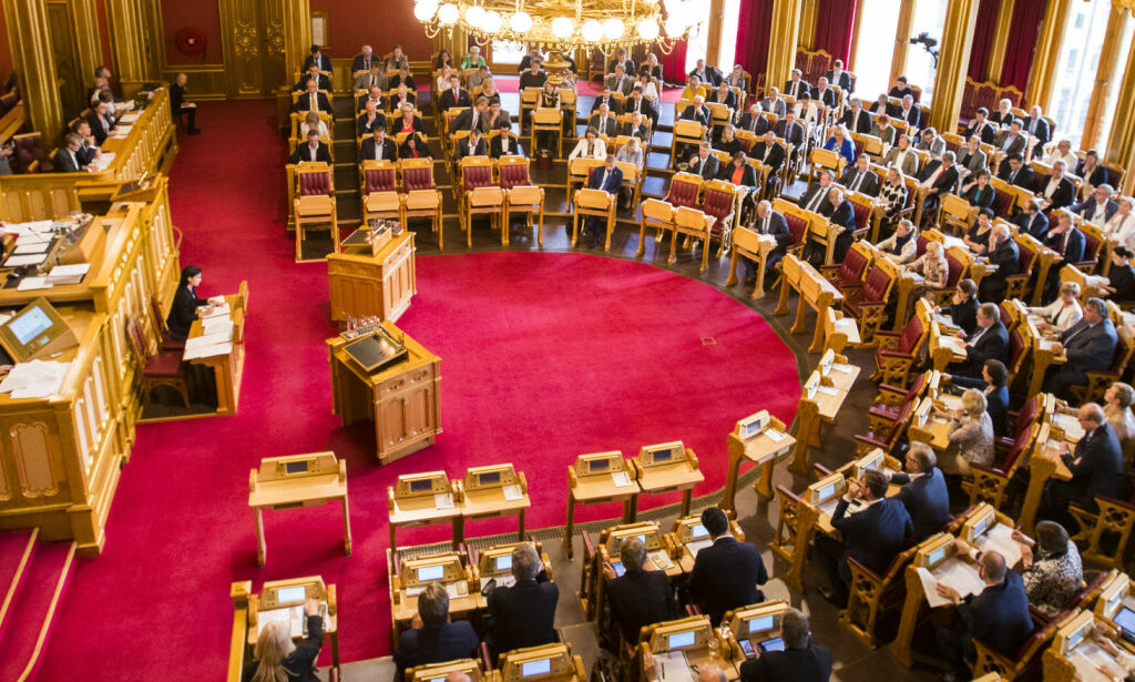 Slår alarm etter alderssjokk på Stortinget: - Ikke bra