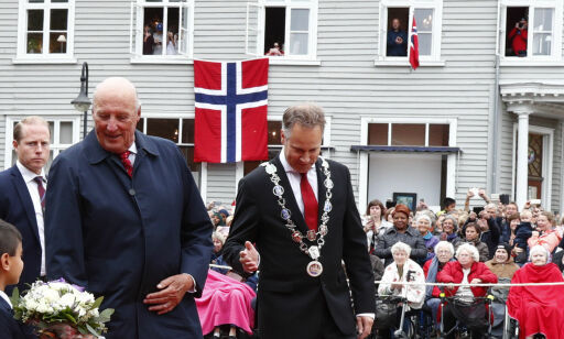 NTB med feilmelding om at kongen er død