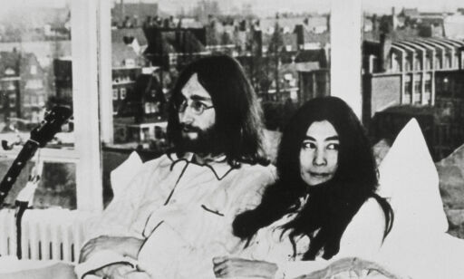 Nå kan du bo i suiten der John Lennon og Yoko Ono gjennomførte sin berømte sengeprotest