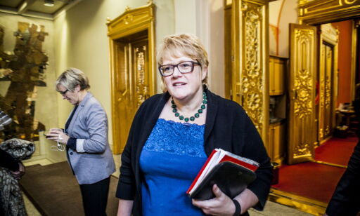 Vil frata Helsedirektoratet retten til å autorisere utenlandsstudentene