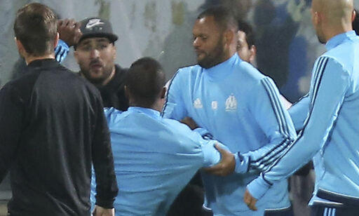 Evra ferdig i Marseille etter å ha sparket tilskuer i hodet
