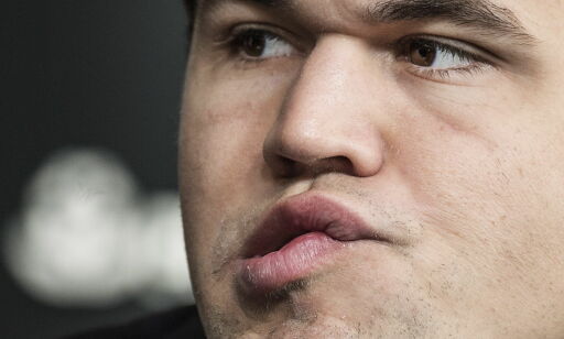 Raseriutbruddene har fått folk til å sperre opp øynene. Nå har Carlsen fått nok