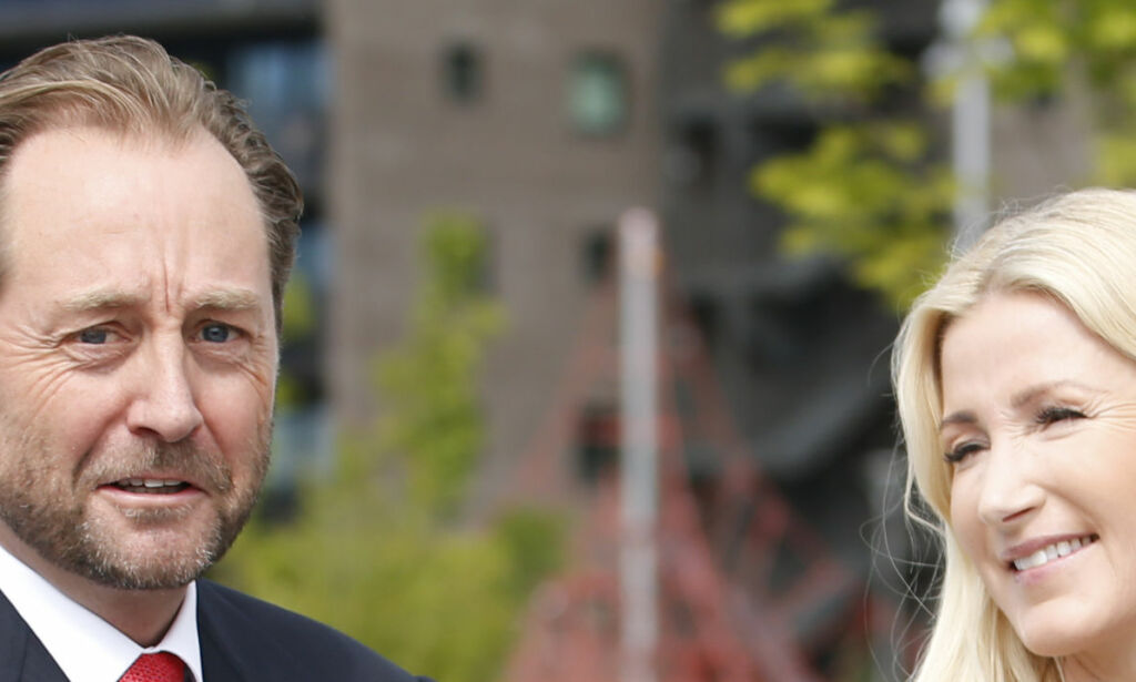 Kjell Inge Røkke og kona flytter fra hverandre
