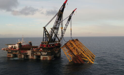 Utsirahøyden 20170731.
Den første synlige delen av oljefeltet Johan Sverdrup kom på plass i forrige uke. Det skjedde da 26.000 tonn stål ble senket ned på Utsirahøyden.
Foto: Jan Arne Wold / Statoil / NTB scanpix