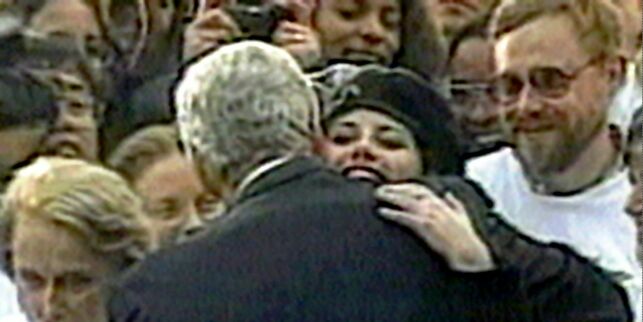 Monica Lewinsky om Clinton-skandalen: - Grovt maktmisbruk