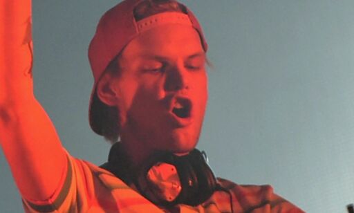 Helsesvikt, angst og jobb døgnet rundt. Slik ble Avicii verdensstjerne