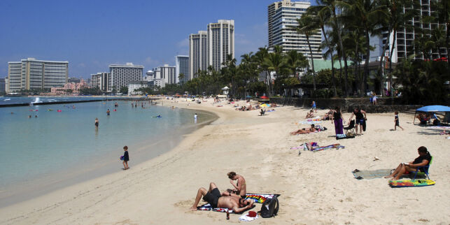 Hawaii forbyr solkrem som skader miljøet