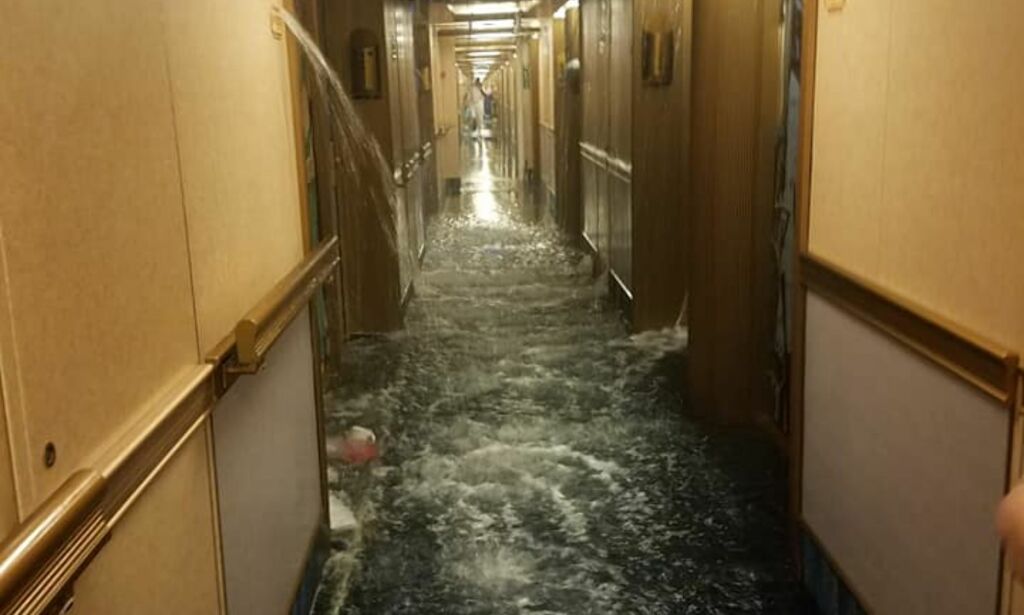 Cruise-ferien ble et mareritt: - Er det Titanic?