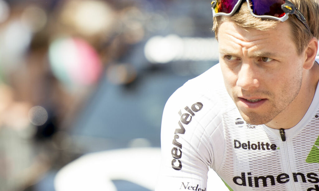 Boasson Hagen straffes etter å ha fått hjelp av Team Sky
