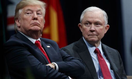 «Angrepet», truet og kalt «idiot» av Trump. Nå slår han tilbake