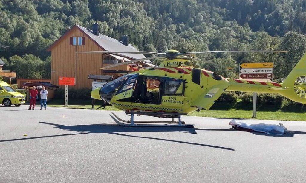 Dødsulykke på Rjukan – fem døde da bil kjørte i fjellvegg