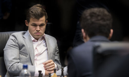 Ekspertene slakter Carlsen etter siste remisen: - Ikke lov for en verdensmester