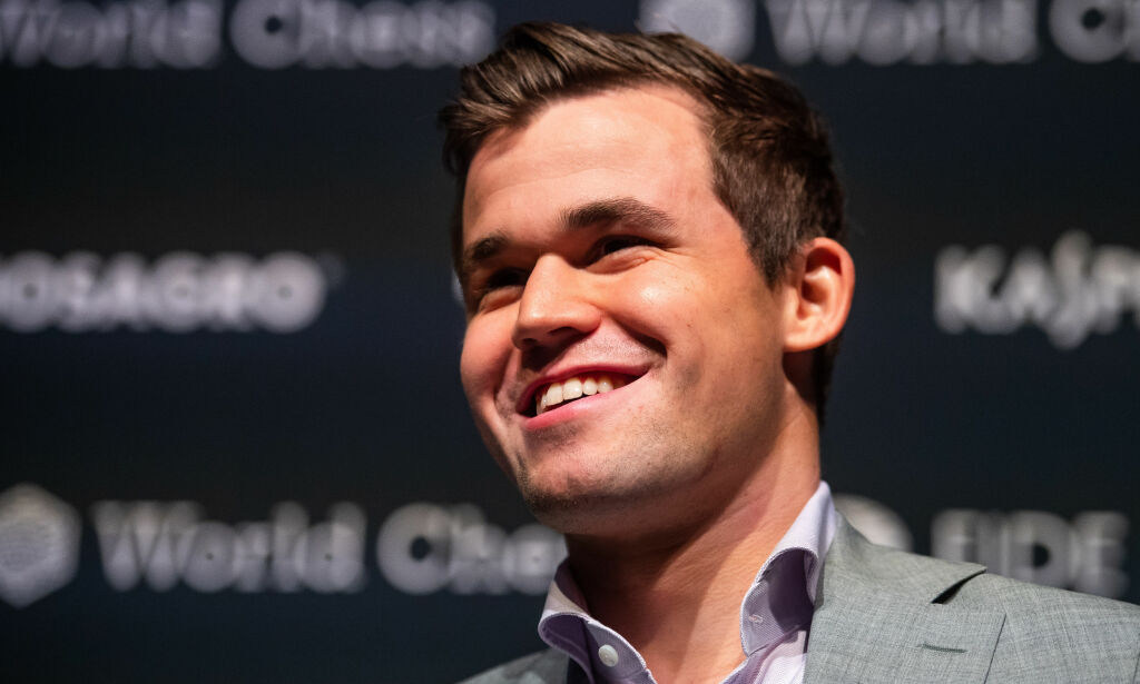 Carlsen slår tilbake mot kritikerne: - De har rett til sine dumme meninger