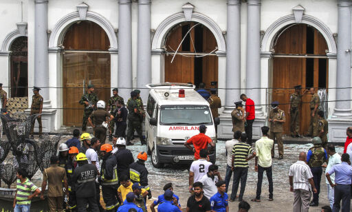 Turistene flykter fra Sri Lanka etter terroren